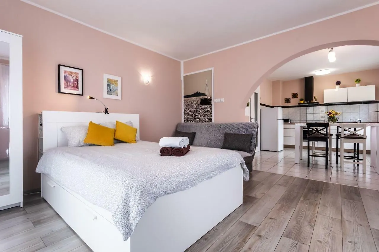 Apartments Ana Baska