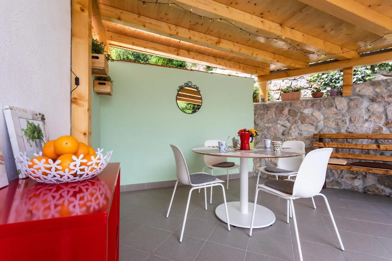 Apartments Ana Baska